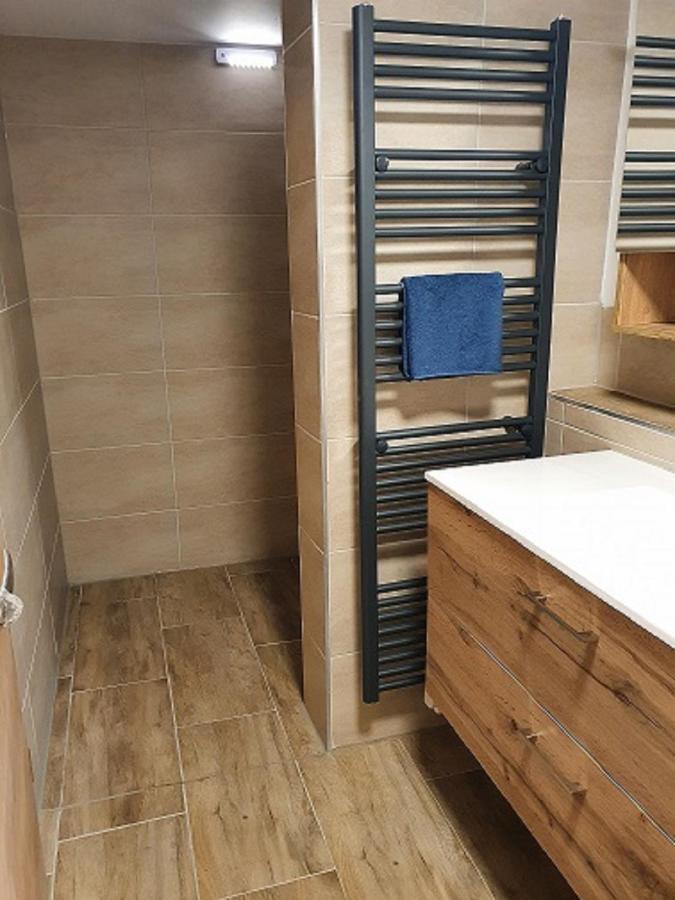 Ferienwohnung Schertel - Dorsbrunn ไพลน์เฟลด์ ภายนอก รูปภาพ