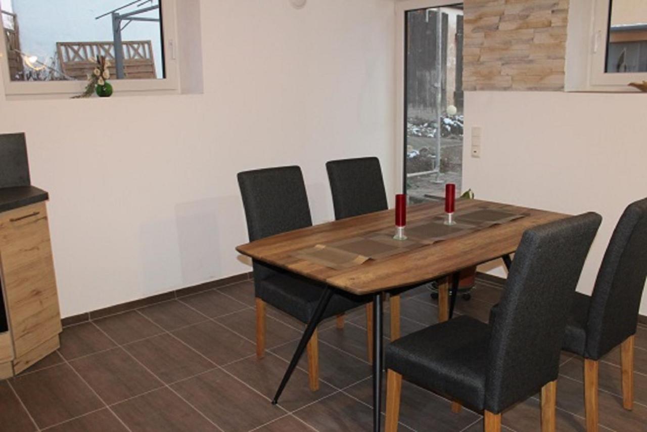 Ferienwohnung Schertel - Dorsbrunn ไพลน์เฟลด์ ภายนอก รูปภาพ