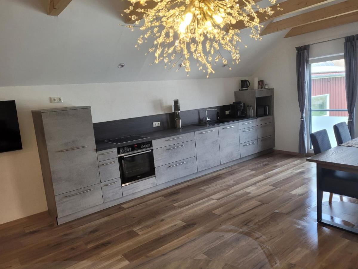 Ferienwohnung Schertel - Dorsbrunn ไพลน์เฟลด์ ภายนอก รูปภาพ