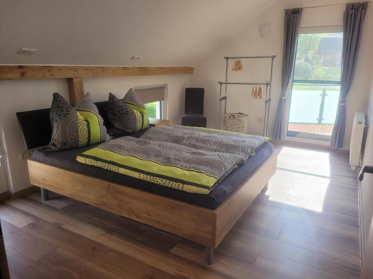 Ferienwohnung Schertel - Dorsbrunn ไพลน์เฟลด์ ภายนอก รูปภาพ